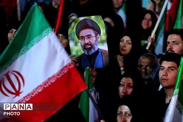  آیین «احلی من العس»، مردم فردیس