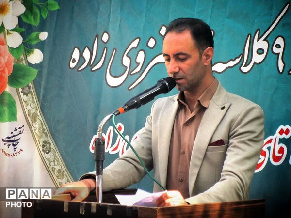 آیین کلنگ‌زنی مدرسه ۹ کلاسه انقلاب اسلامی فلاورجان