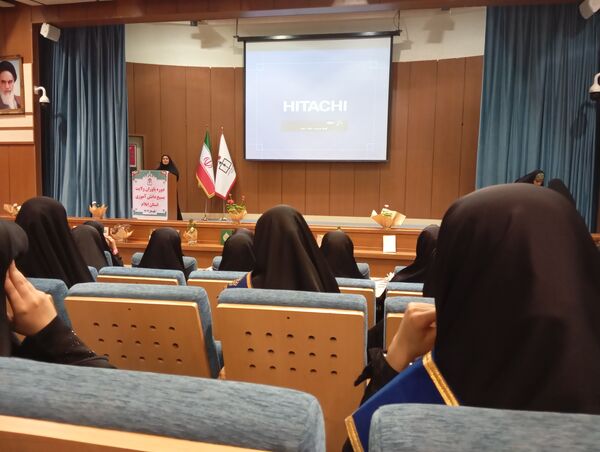 دوره یاوران ولایت بسیج دانش‌آموزی استان ایلام