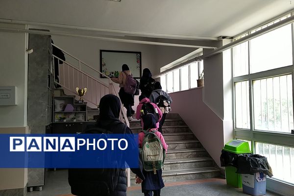 زنگ مهر و مقاومت در دبیرستان استعدادهای درخشان فرزانگان شهریار 