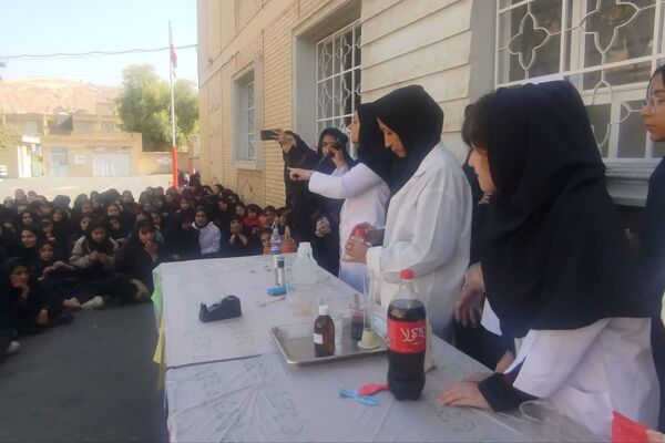 دانش‌آموزان با دستان خود، اسرار علم را گشودند