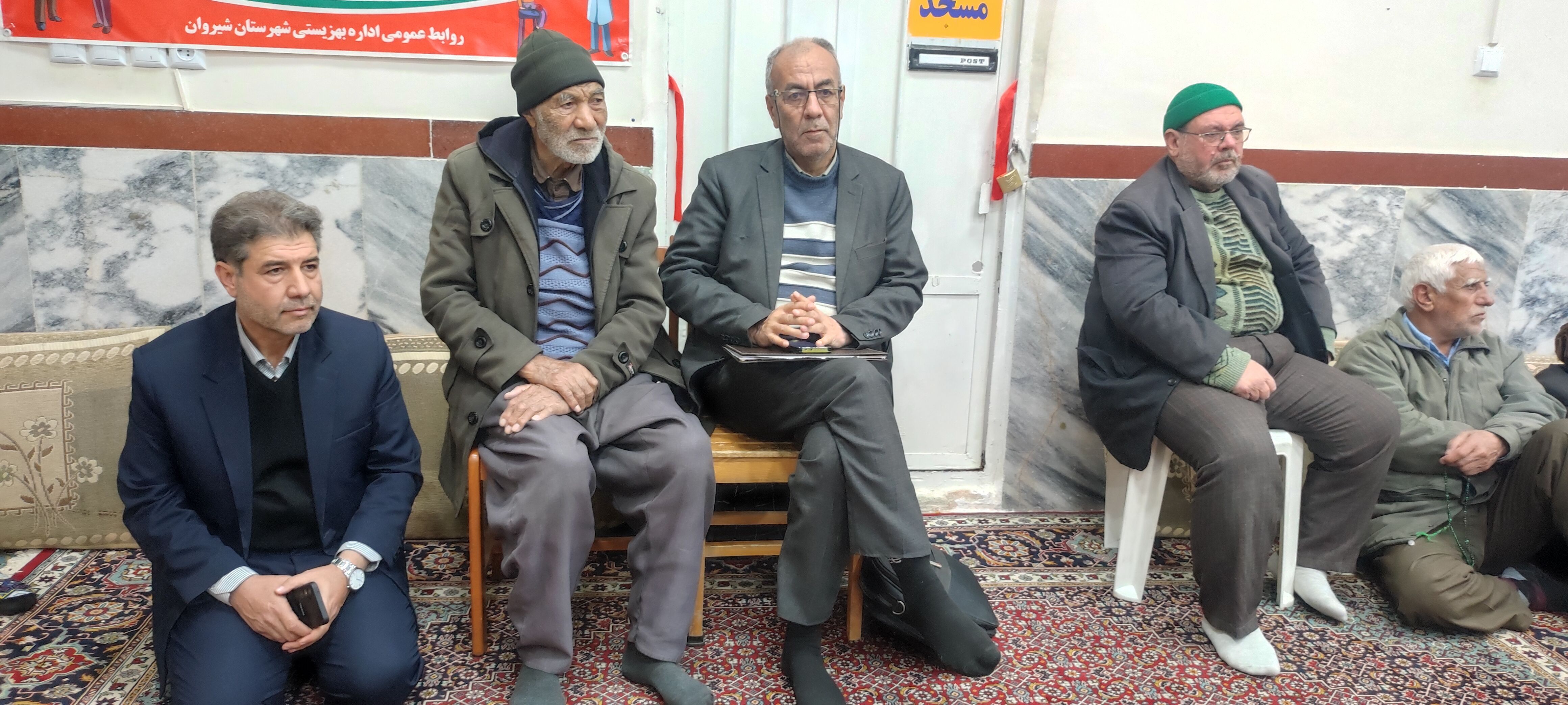 مراسم جشن انقلاب اسلامی در مسجد مسلم بن عقیل شهرستان شیروان