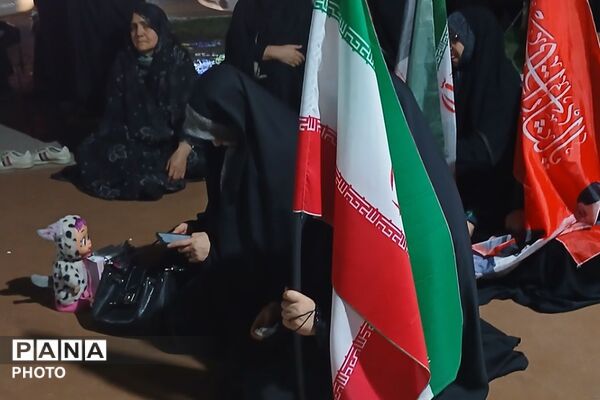 دویست و یکمین شب تجمع مردمی در میدان هفت تیر نسیم شهر