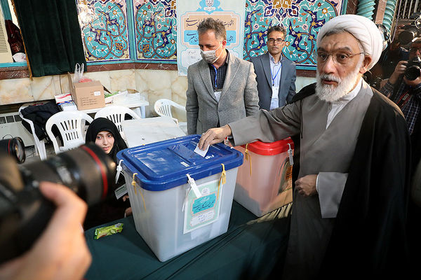 انتخابات 1402 در حسینیه ارشاد