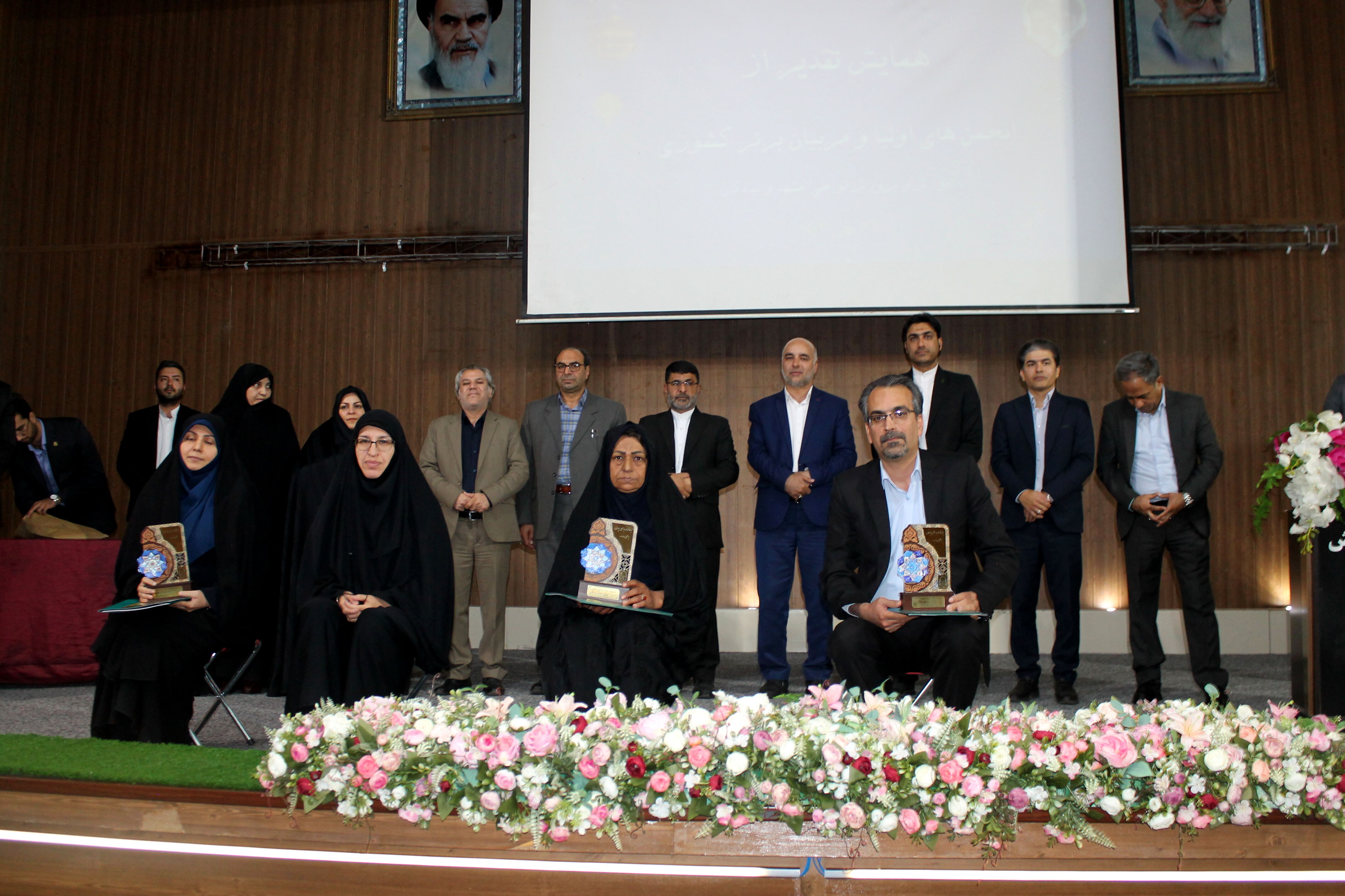 همکاری خانه و مدرسه در صدر عوامل تأثیرگذار بر روند رشد شخصیتی دانش­‌آموزان است