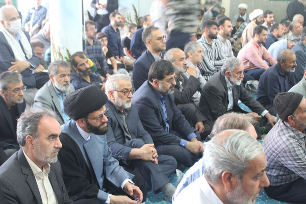 حضور نوجوانان در سی و پنجمین یادواره شهدای روستای فردوی قم