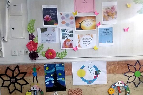نمایشگاه دست سازه های دانش‌آموزی در دبستان شهید مجید مجیدی ناحیه دو شهرری 