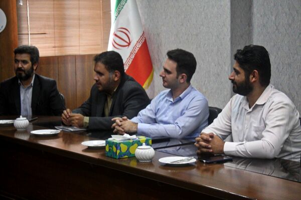 نشست صمیمی مدیرکل آموزش و پرورش استان زنجان در خبرگزاری پانا 