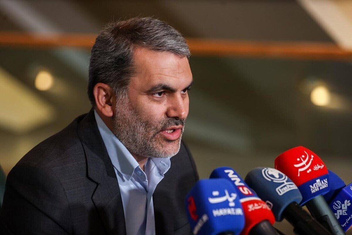 سیاست‌های ارزی دولت در بودجه با حضور مسئولین بانک مرکزی بررسی شد
