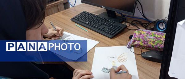 کارگاه آموزشی دانش‌آموزان سایبری در هنرستان سوره زنجان