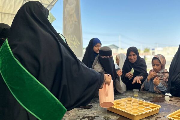 حضور پرشور دانش‌آموزان بشاگرد در نماز جمعه 