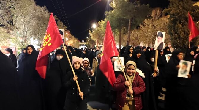 شکوه بیعت مردم صغاد با رهبر منتخب جمهوری اسلامی ایران