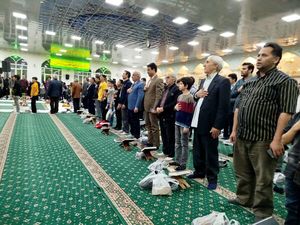 همایش بزرگ خانوادگی «من قرآن را دوست دارم»