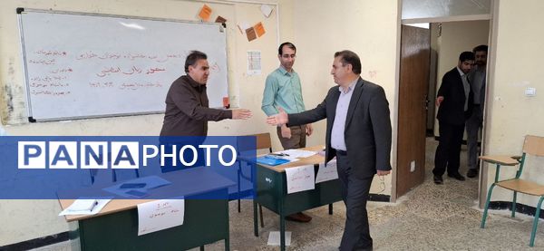 حضور ۲۵۰ دانش‌آموز پلدختری در جشنواره نوجوان خوارزمی