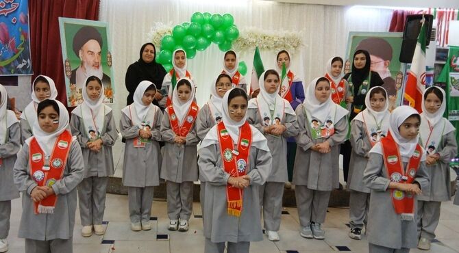 برگزاری همایش یاوران انقلاب در فاروج
