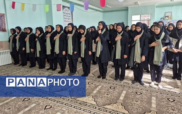 جشن باشکوه پیروزی انقلاب در آموزشگاه‌های مروست