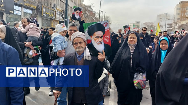 ۲۲بهمن مشتی به دهان دشمن