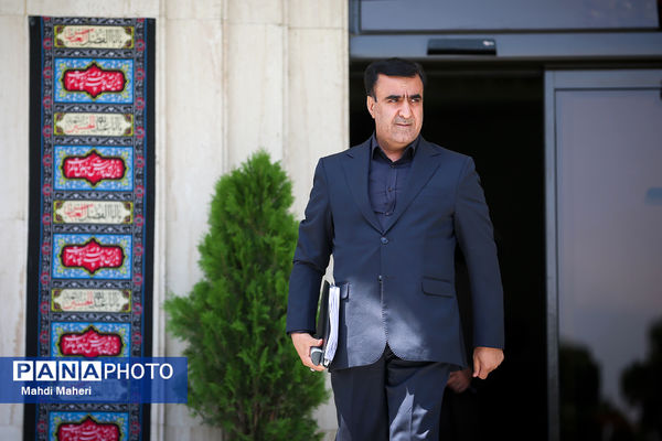 حاشیه جلسه هیات دولت - ۲۰ تیر