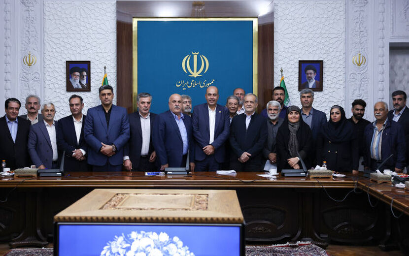 پزشکیان: عملکرد رانندگان در جنگ ۴۰روزه جلوه‌ای از تعهد و مسئولیت‌پذیری ملی بود
