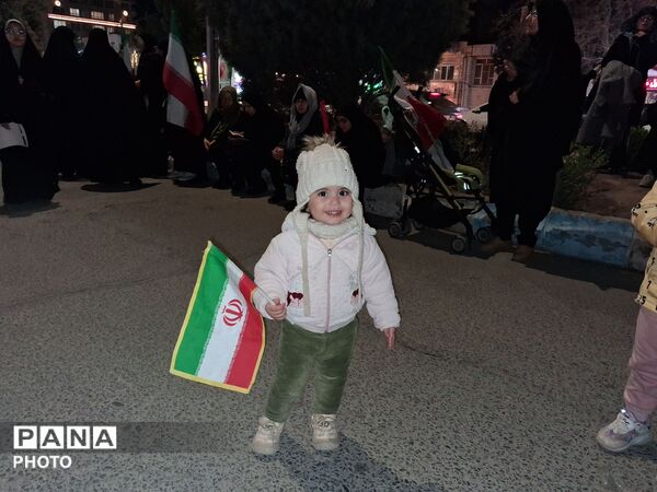 حضور دهه نودی ها در قلب اجتماعات بلوار فضل نیشابور