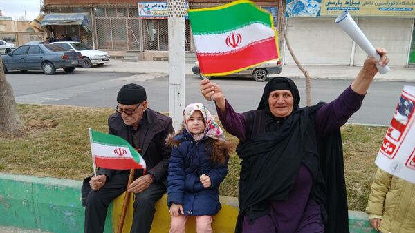خروش مردم و فرهنگیان در صحنه وحدت انقلابی