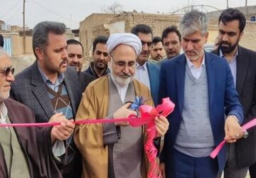 افتتاح آسفالت معابر روستایی با قیر تهاتری روستای کسرینه شهرستان کاشمر