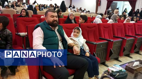 مراسم باشکوه دهه فجر و نیمه شعبان  در سالن مهر تابان نیشابور 