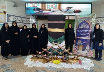مسابقات قرآن و عترت دانش آموزان پسر