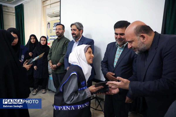 آیین تجلیل از خبرنگاران پانای استان همدان