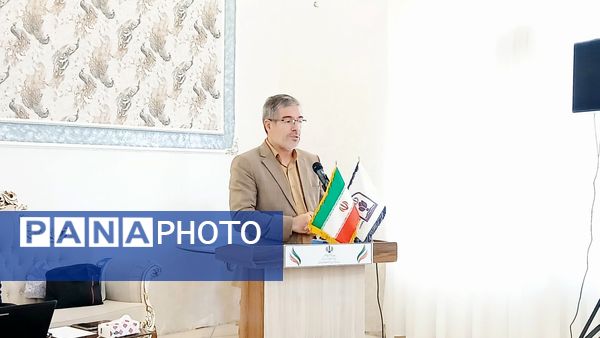 کارگاه توانمندسازی مشاورین و معاونین پرورشی طرقبه شاندیز