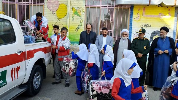 موج همدلی در مدارس گناباد
