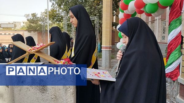 جشن شادمانی و آینده نگری در مدرسه ذبیح الله هوشیار ناحیه ۱ مشهد