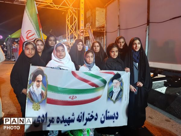 حضوردانش آموزان دراجتماع مردمی رودبارجنوب