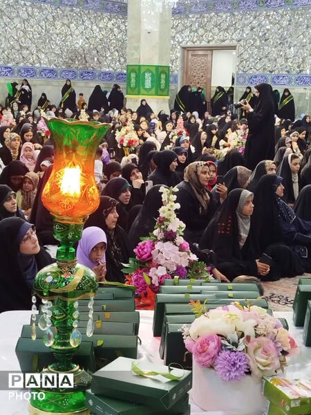 برپایی آیین «شکوه مادری» در قم