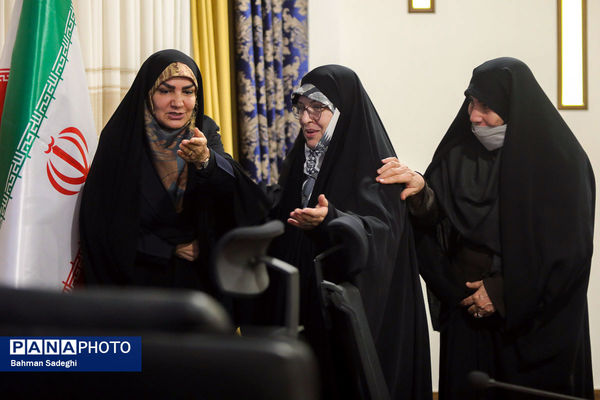  گردهمایی کارشناسان مسئول امور زنان و خانواده آموزش‌ و پرورش