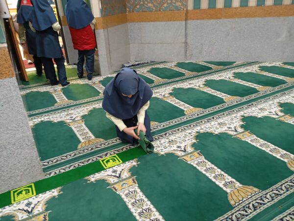 آوای عترت و نور قرآن در دبستان آرمینه مصلی نژاد