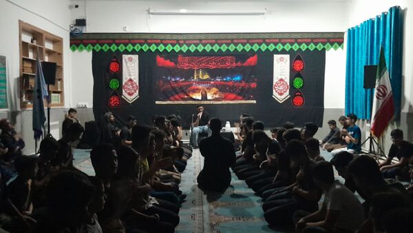 عزاداری دهه اول صفر در دبیرستان شهید بهشتی نیشابور 