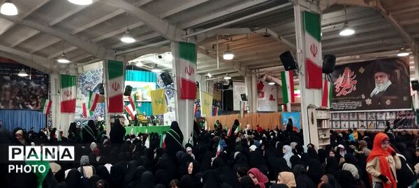 برگزاری آیین «زیر سایه خورشید» همزمان با میلاد امام رضا(ع) در مرند