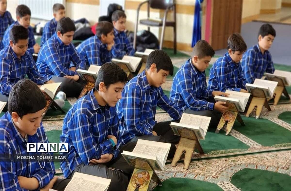 پورثانی: قرآن بهترین مسیر برای رشد انسان‌ است به شرطی که معنا و مفهوم آن را درک کنیم