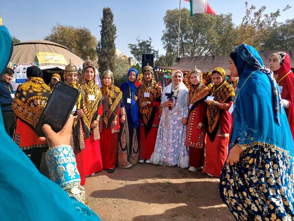 آئین افتتاح بیست و چهارمین اردوی عشایری دانش‌آموزان دختر سراسر کشور در مشهد