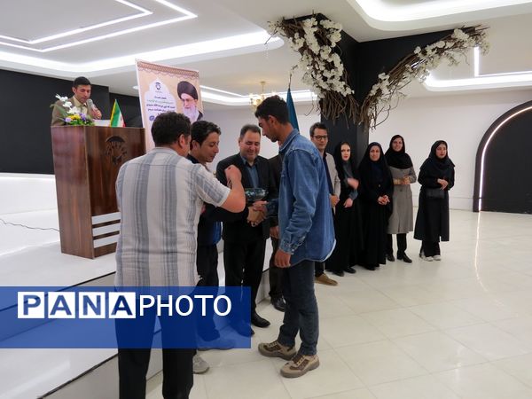 تقدیر از دانش‌آموزان استثنایی جشنواره ورزشی در بجنورد