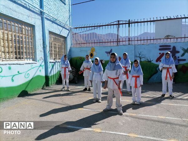 المپیاد ورزشی درون مدرسه ای در دبستان شهید سید خلیل رضوی