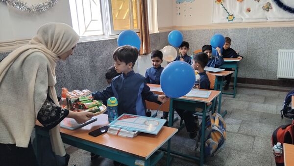 جشن ورود شکوفه‌های محلاتی به کلاس اول