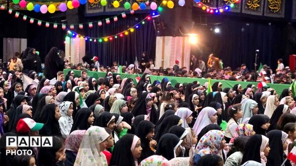 مناره‌ های میناب؛ برنامه ای به مناسبتِ میلادِ امام رضا (ع)