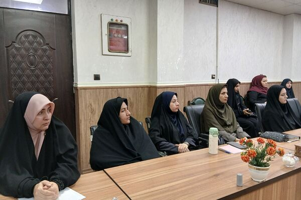 کارگاههای  آموزشی وتوانمندسازی  ویژه رابطین امور بانوان