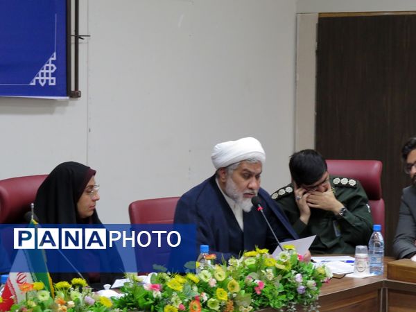 برگزاری جلسه ستاد دهه فجر استان