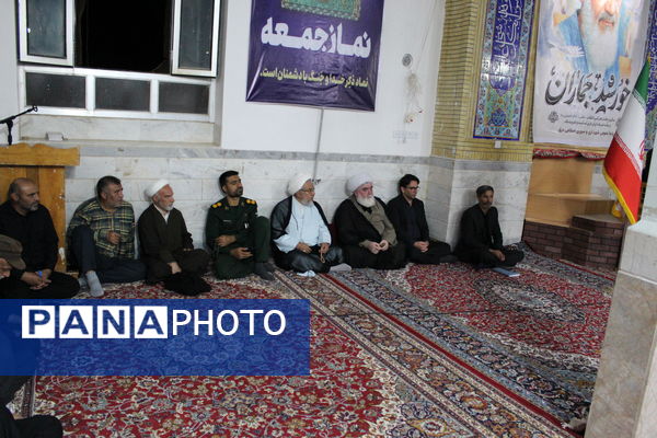 برگزاری مراسم گرامیداشت سالگرد ارتحال امام خمینی (ره) در شهر درق