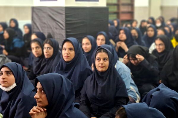 مدرسه نمونه‌دولتی ارشاد شهرستان قرچک در سوگ یاس نبی