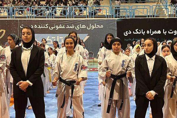 مسابقات کاراته بانوان در شهرستان ورامین 