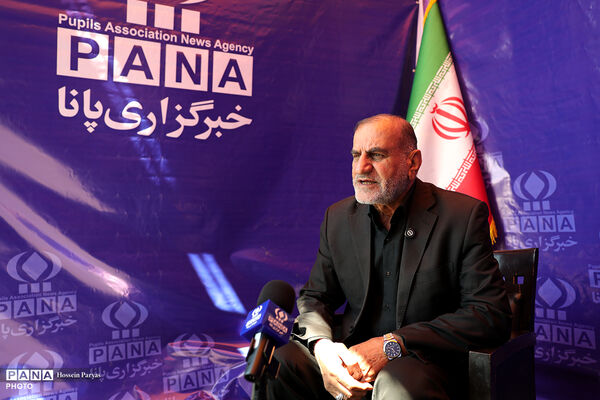 ایستگاه فرهنگی و تربیتی پیشتازان فتح سازمان دانش‌آموزی جمهوری اسلامی ایران در اربعین رهبر شهید